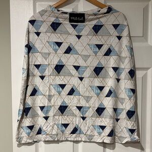 Geometric Blue and White Nursing Cover